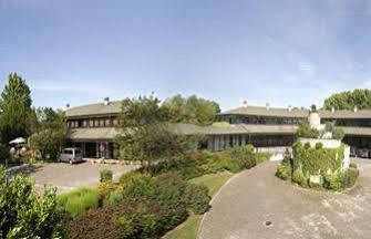 Country Hotel Borromeo Пескьера-Борромео Экстерьер фото